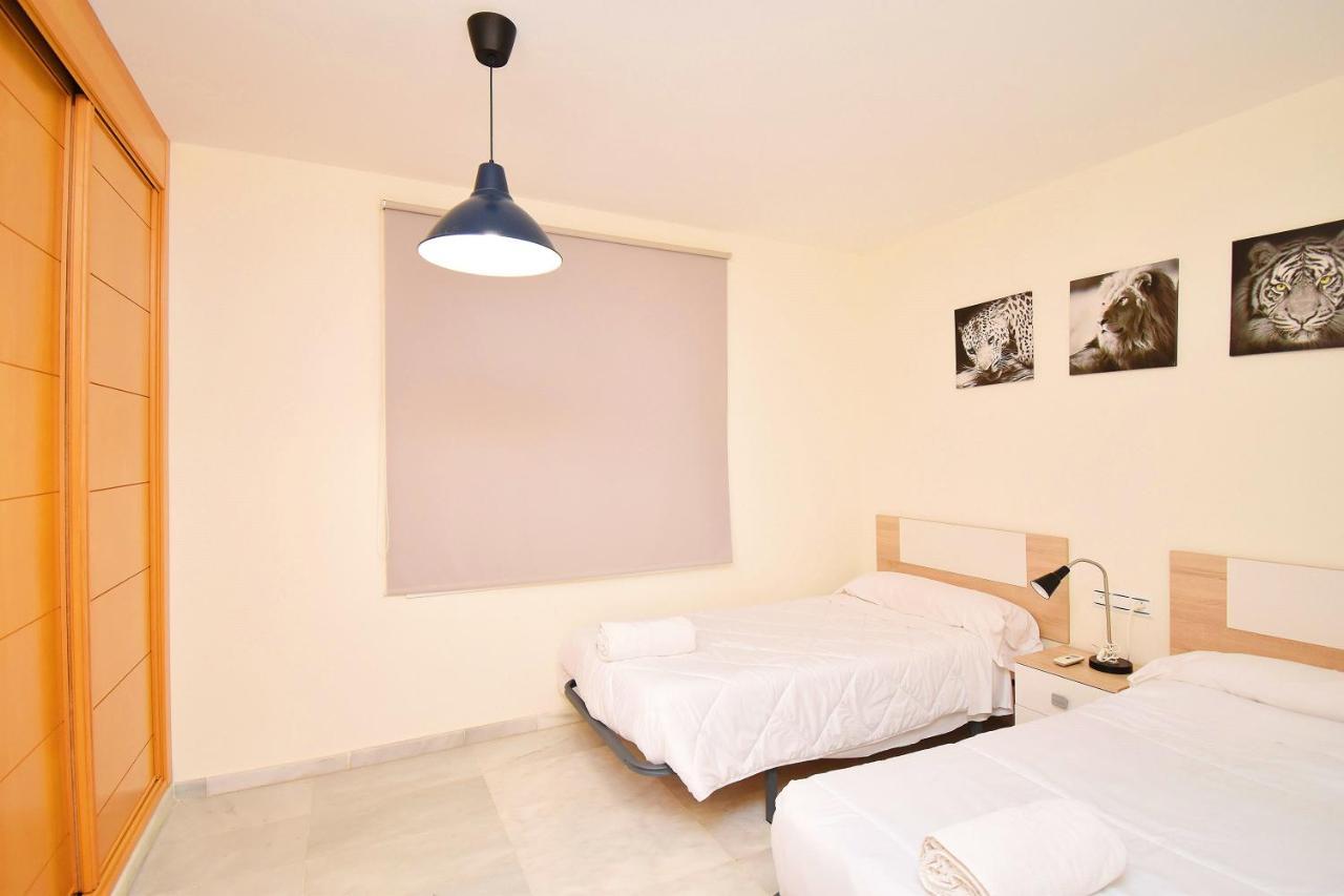 Expoholidays - Apartamentos Puerto Almerimar Exterior photo