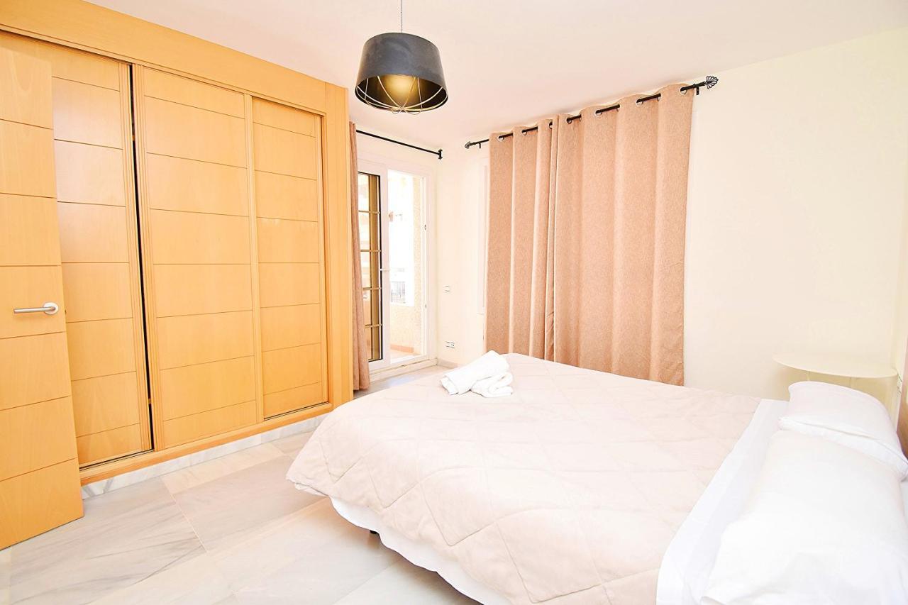 Expoholidays - Apartamentos Puerto Almerimar Exterior photo