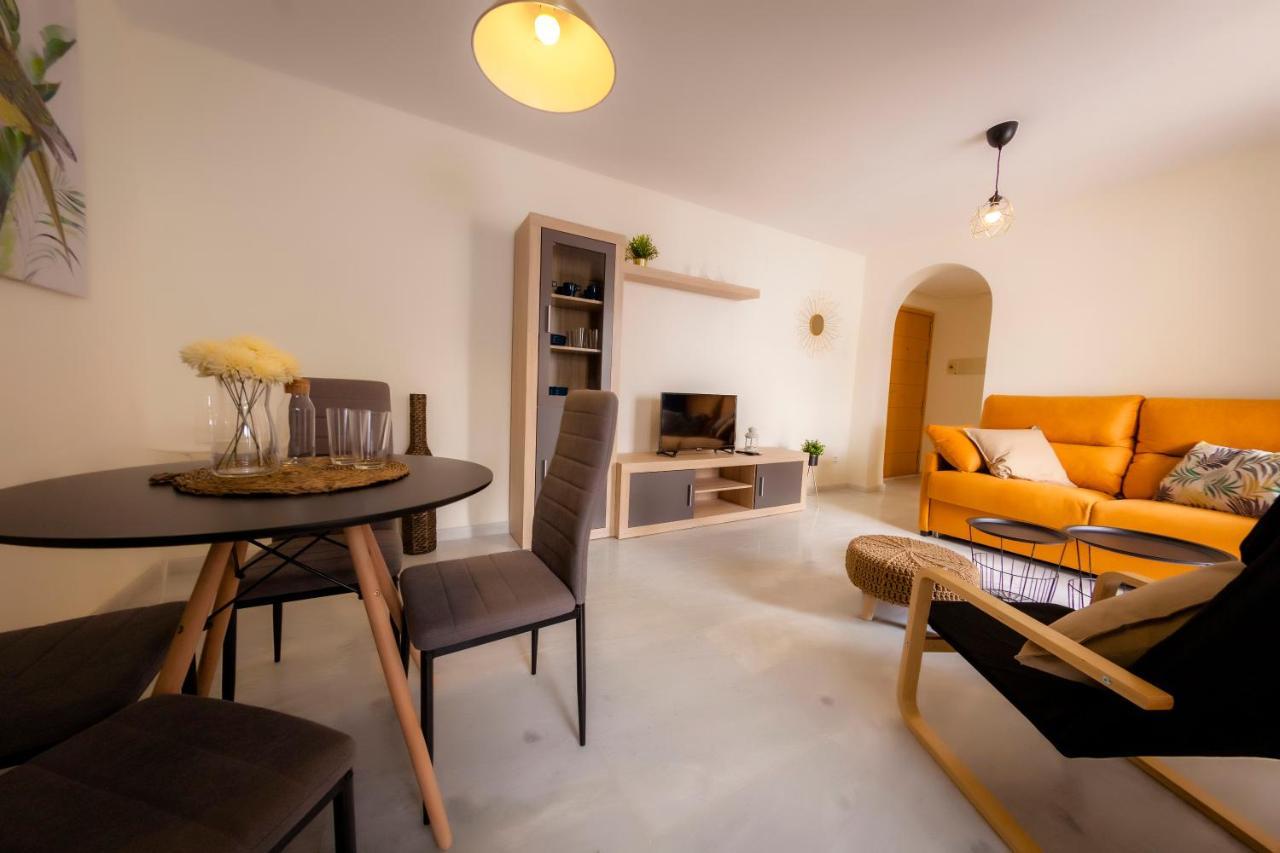 Expoholidays - Apartamentos Puerto Almerimar Exterior photo