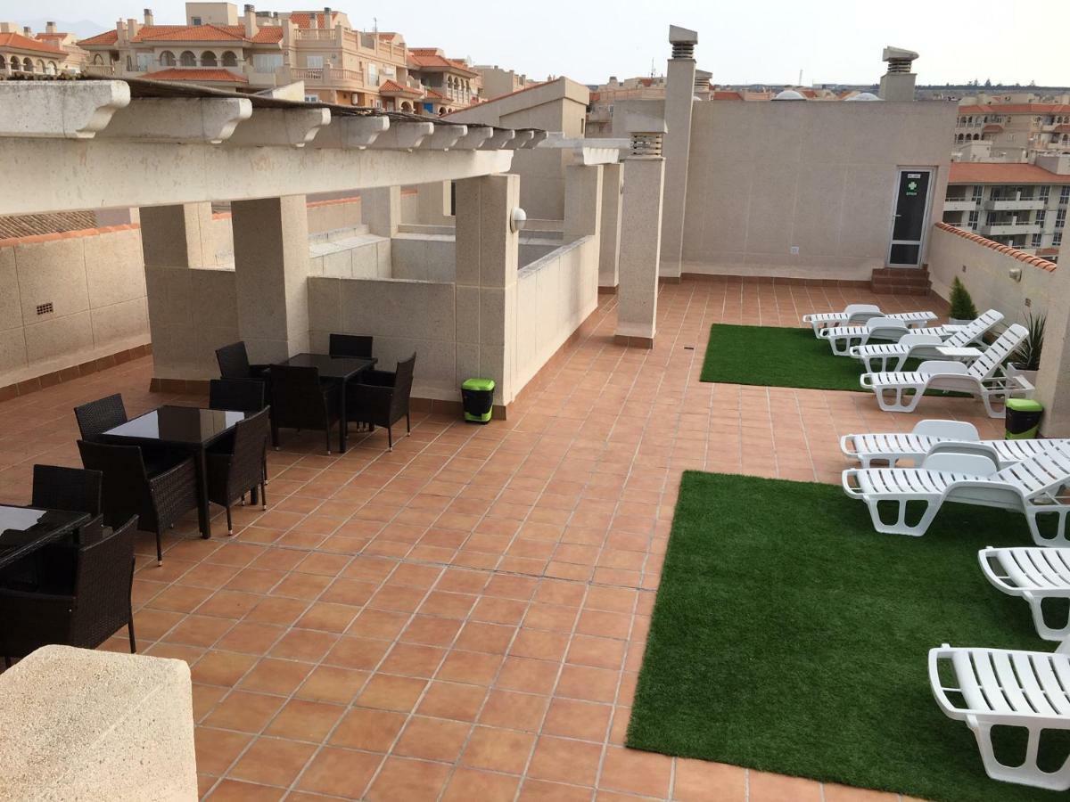 Expoholidays - Apartamentos Puerto Almerimar Exterior photo